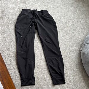 Black scrub jogger pants
